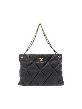 Chanel Shoulder Bag Black